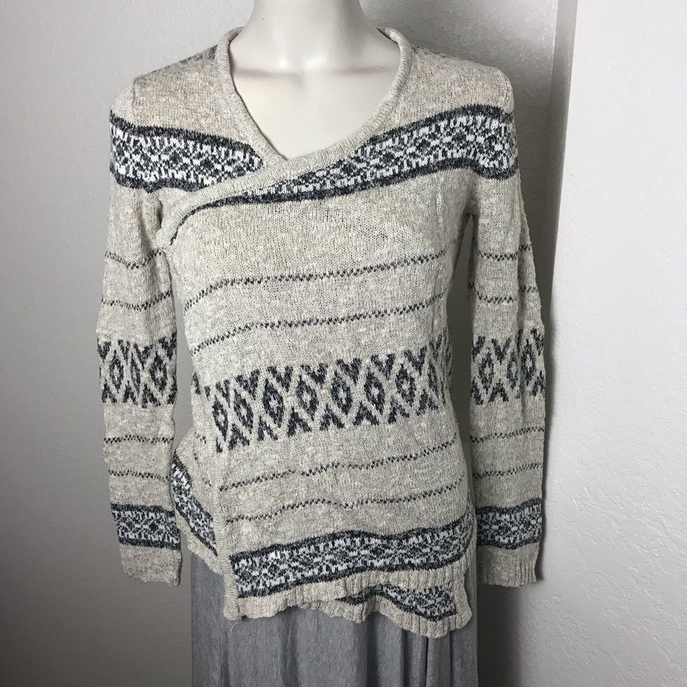 Maurices Women’s Aztec Wrap Cardigan XS